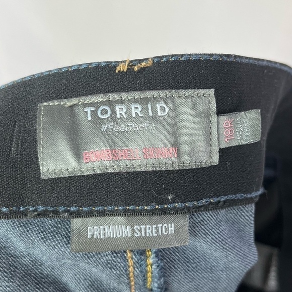 Torrid Dark Wash Bombshell Skinny Jeans 18R - Picture 4 of 5